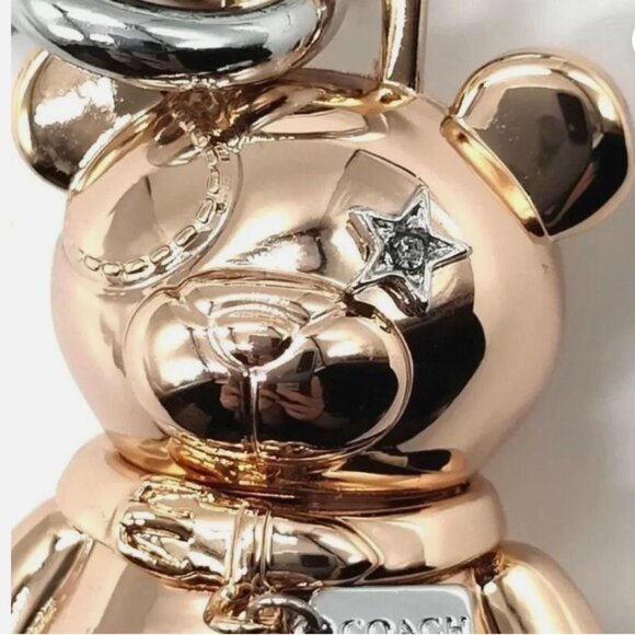 NWOT: COACH 3D Teddy Bear Bag Charm Key Chain Ring Rose Gold Tone - Picture 2 of 5